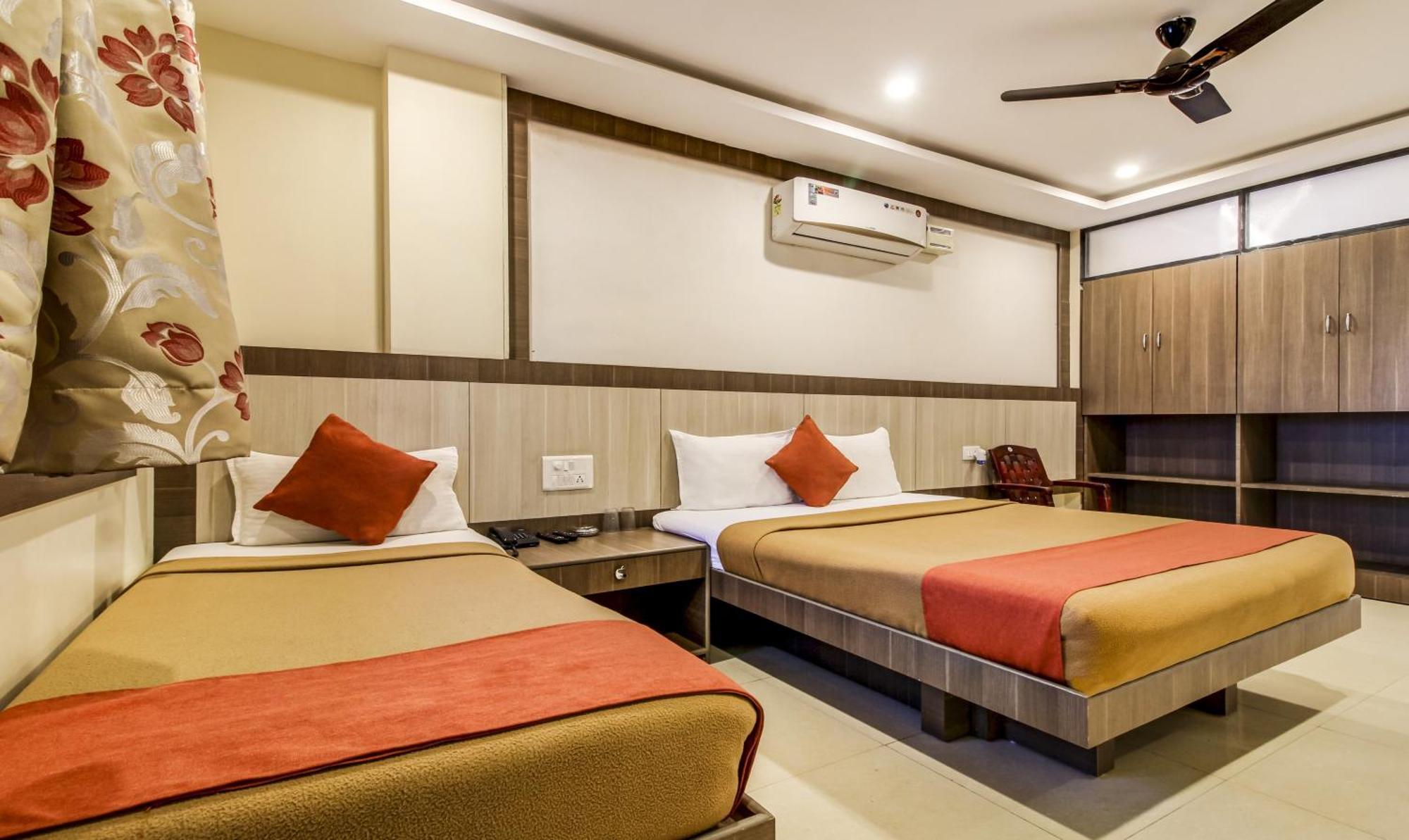 Hotel Neem Tree Hyderabad Airport Shamshabad Exteriör bild