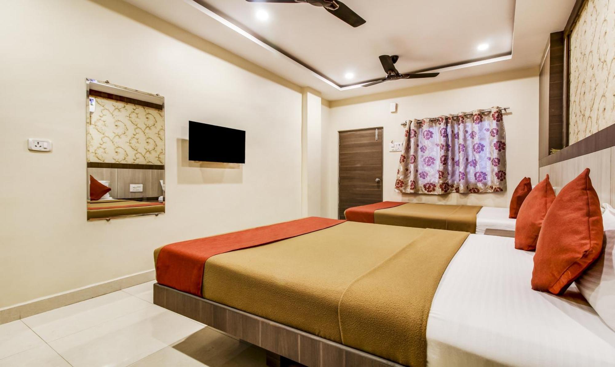 Hotel Neem Tree Hyderabad Airport Shamshabad Exteriör bild