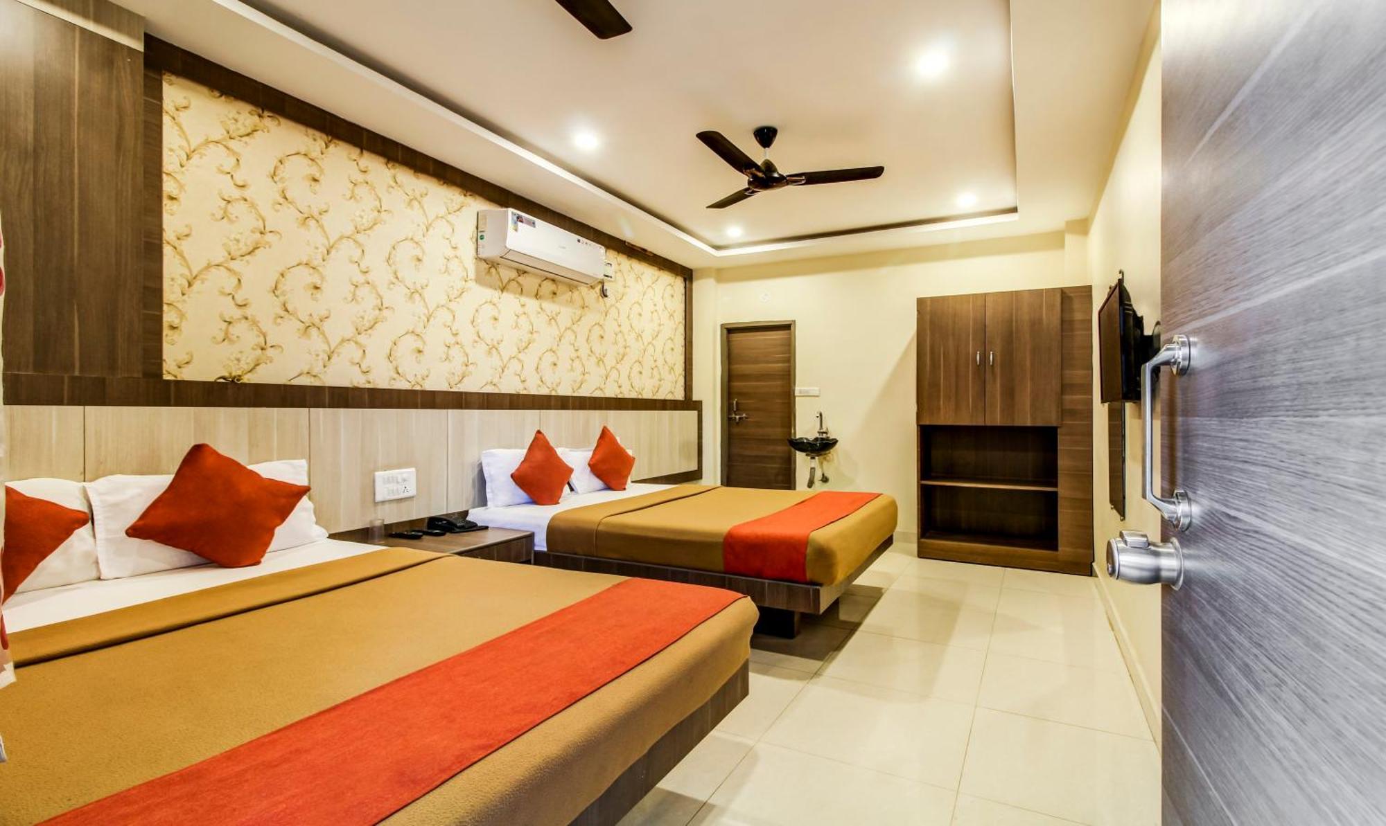 Hotel Neem Tree Hyderabad Airport Shamshabad Exteriör bild