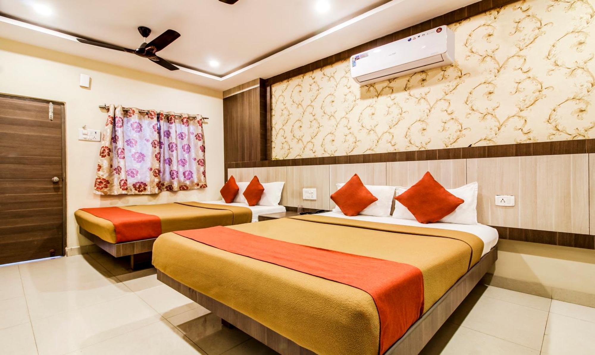 Hotel Neem Tree Hyderabad Airport Shamshabad Exteriör bild