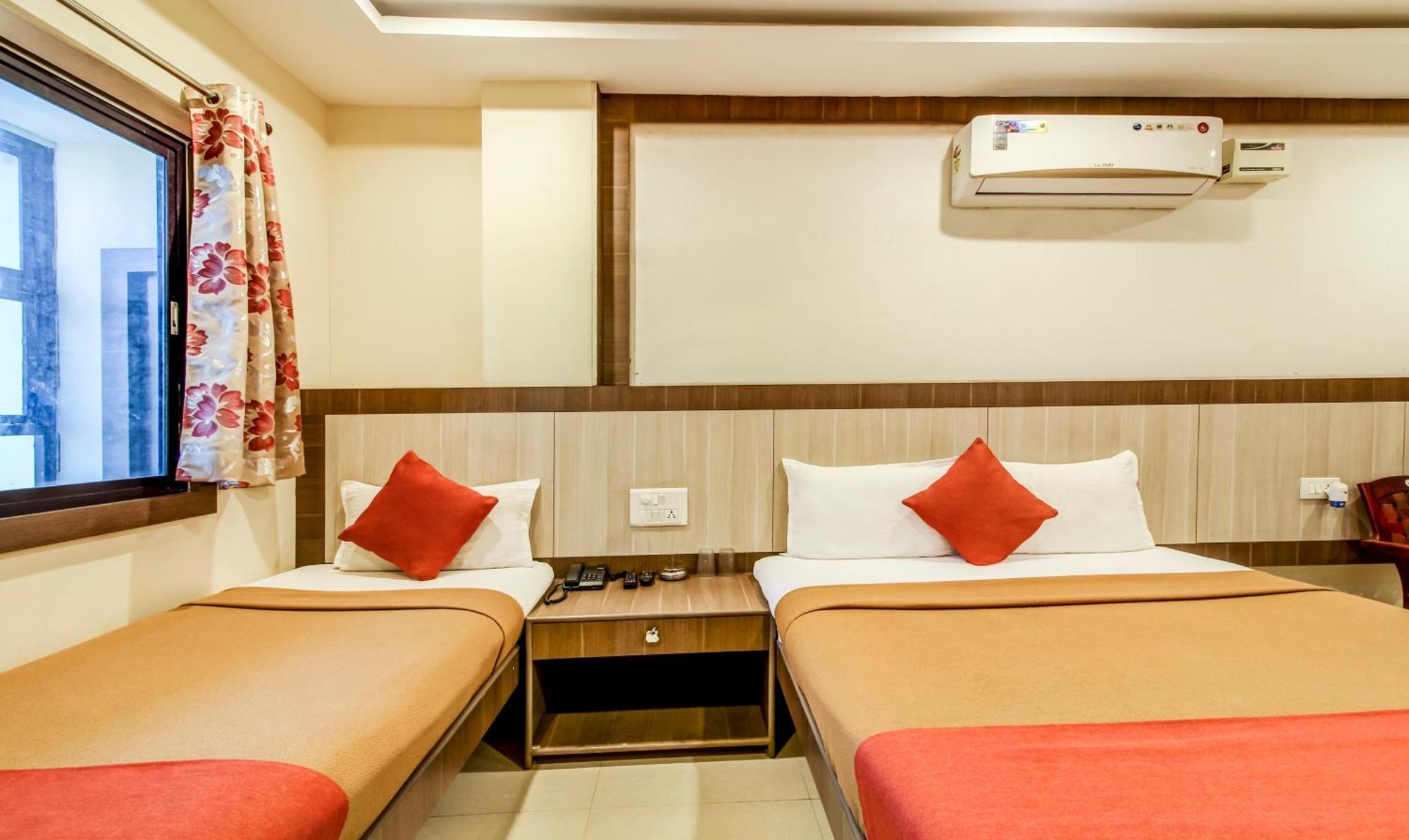 Hotel Neem Tree Hyderabad Airport Shamshabad Exteriör bild